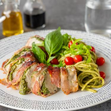 Putenrolle mit Pesto Verde